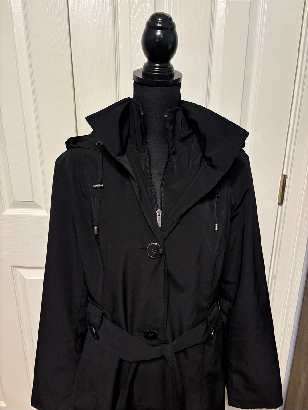 London Fog Single-Breasted Hooded Trench Coat - Picture 2 of 8